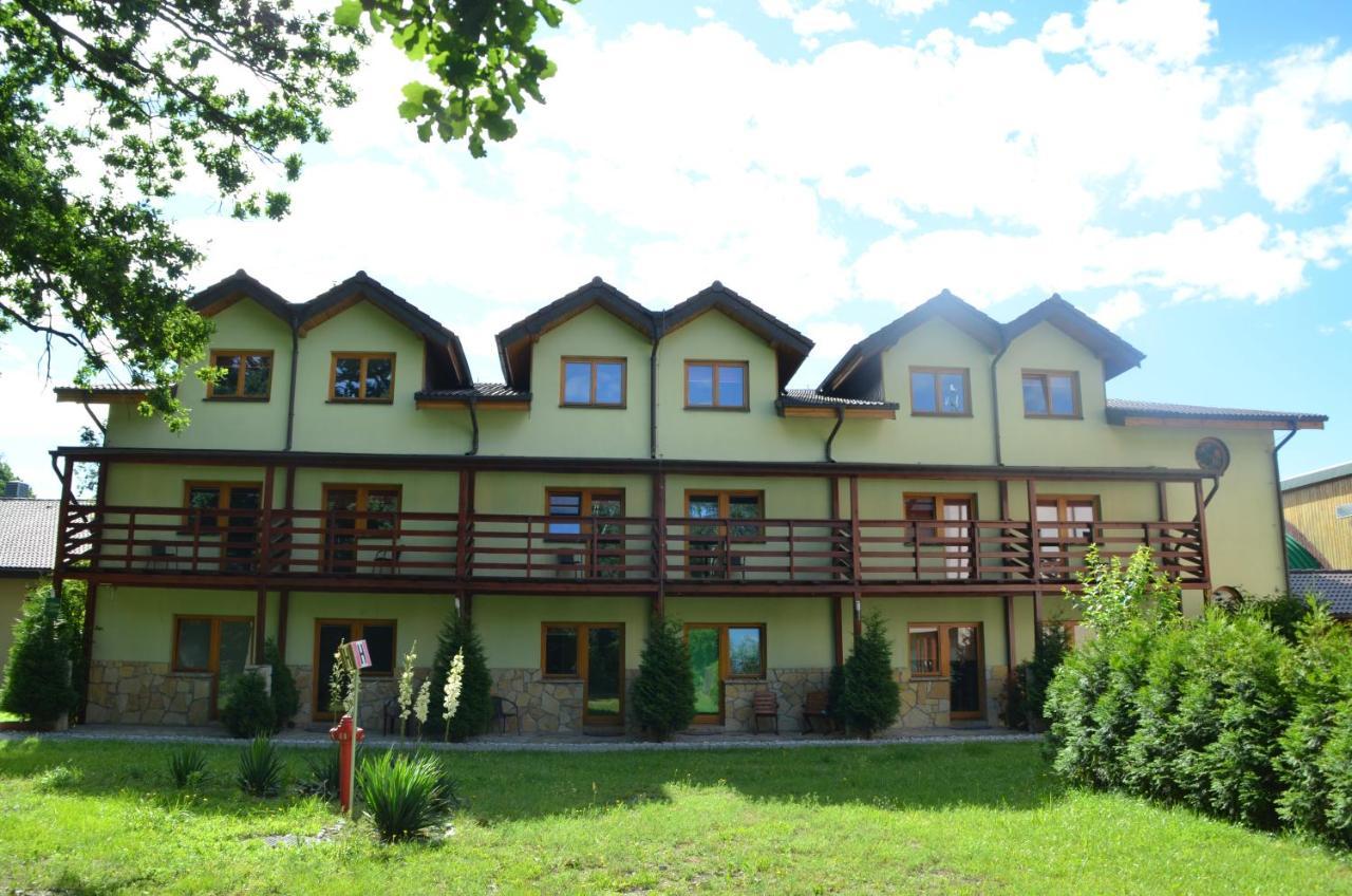 Hotel Tenis Chrzastowice ภายนอก รูปภาพ