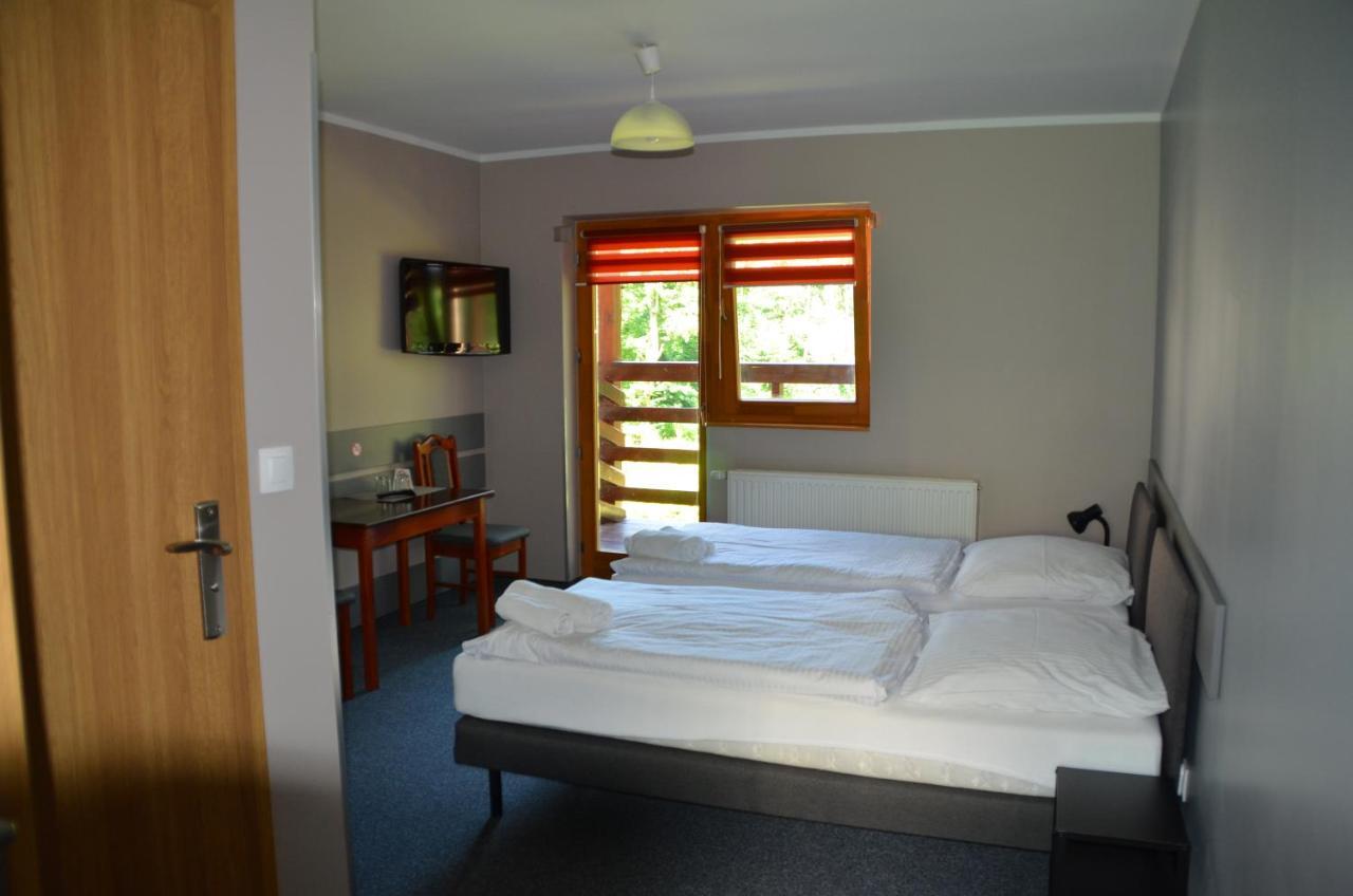 Hotel Tenis Chrzastowice ภายนอก รูปภาพ